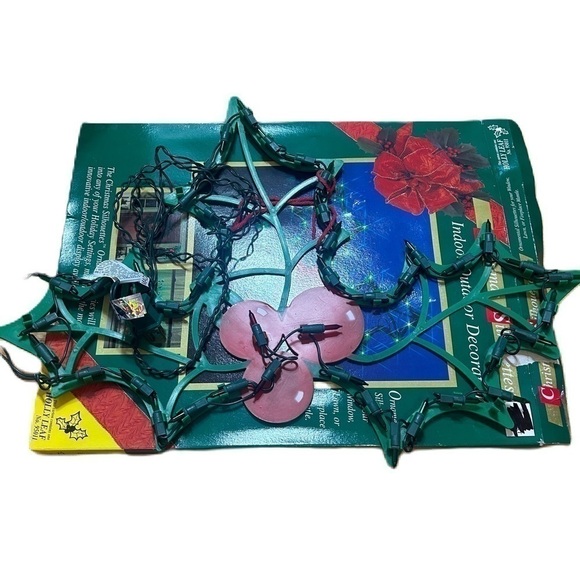 Vintage Christmas Silhouettes Holly Leaves Set of 2 Electric String Light - Picture 3 of 3